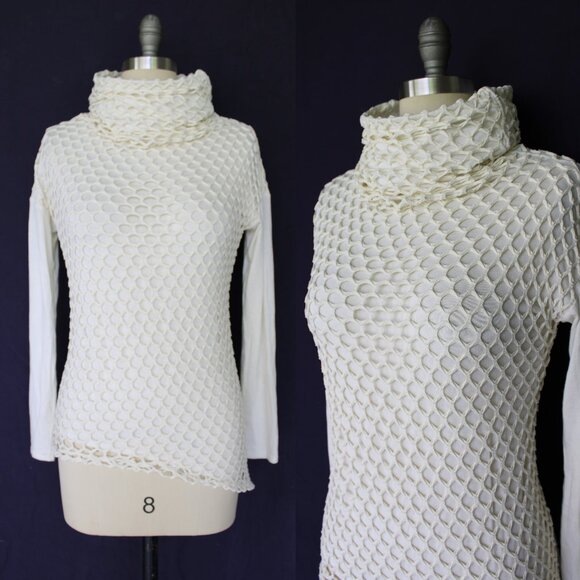Twenty Montreal mesh crochet macramé net cream funnel top tunic hoodie sweater - Picture 1 of 9